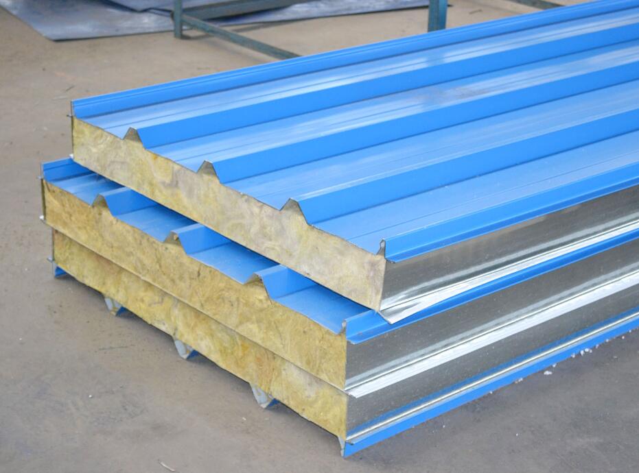 夾芯彩鋼板應該順(shùn)應建築時代的發展要求